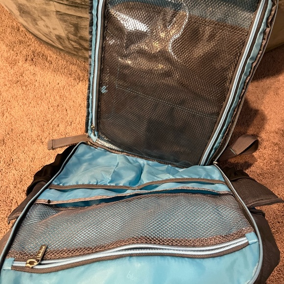 Blue kiwi diaper backpack - Picture 4 of 7